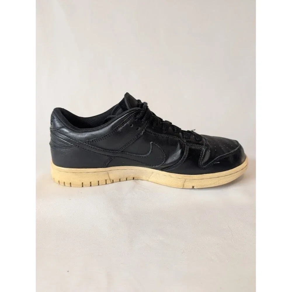 Nike Dunk Low Mens Black Sneakers Size 10 Casual Streetwear Shoes